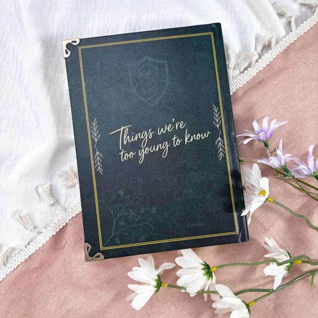 Slytherin Class of '98 Yearbook – Harry Potter Fanfiction Journal, Dark Academia, Hogwarts Inspired Book for Collectors & Fans