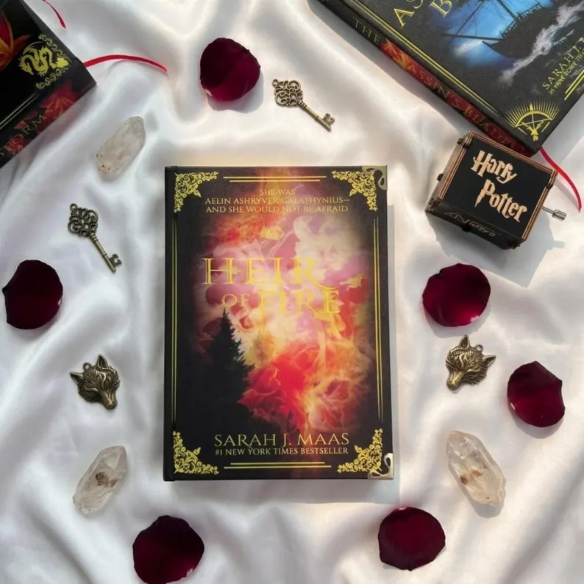 Throne of Glass Series – Sarah J. Maas Hardcover Fantasy Novels with Magic, Adventure & Epic Battles