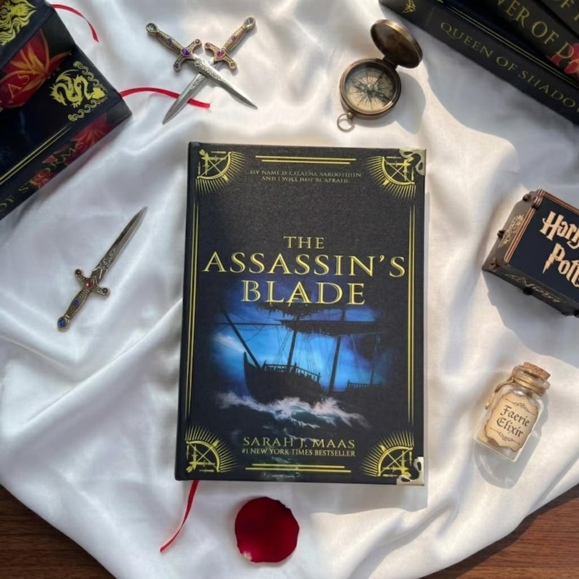 Throne of Glass Series – Sarah J. Maas Hardcover Fantasy Novels with Magic, Adventure & Epic Battles