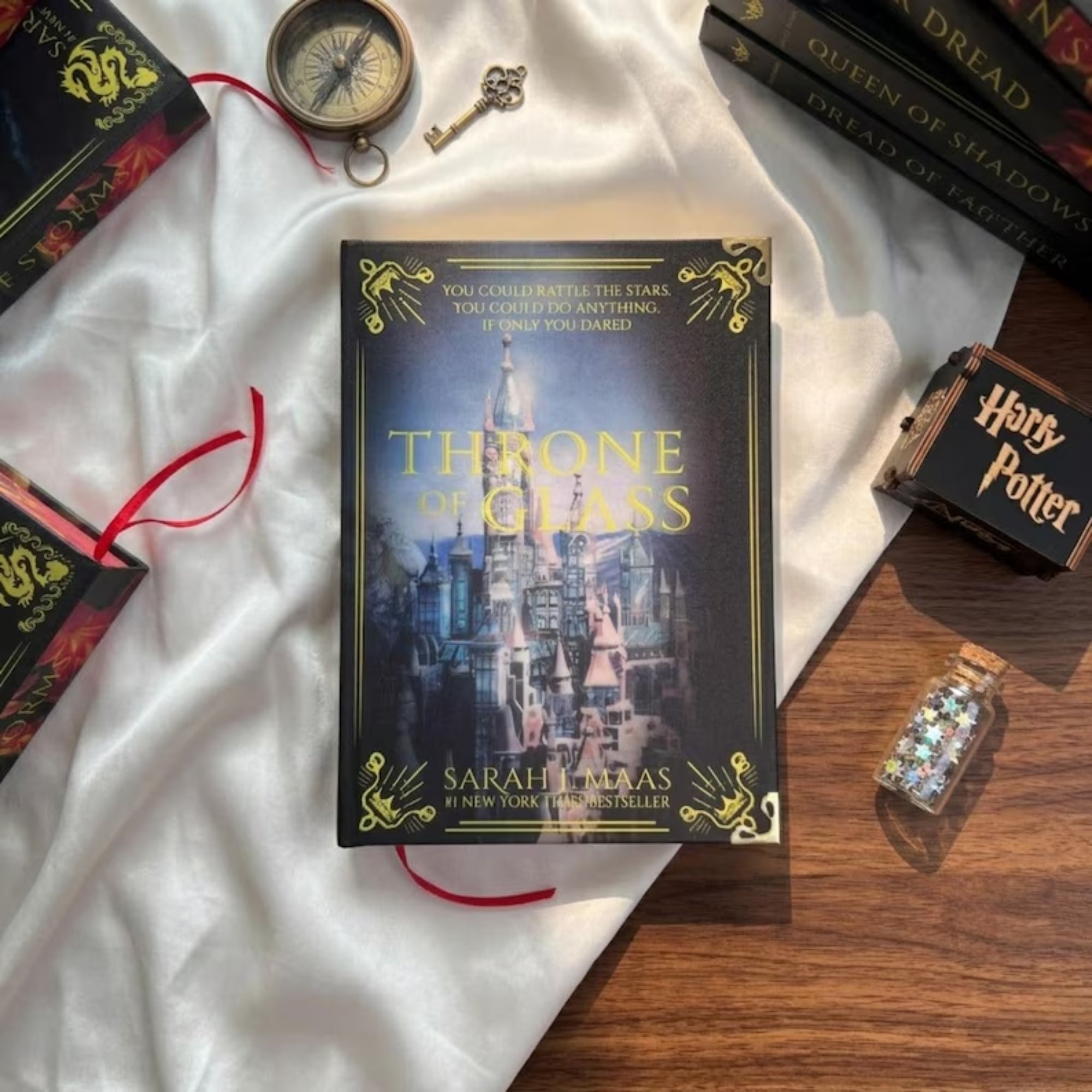 Throne of Glass Series – Sarah J. Maas Hardcover Fantasy Novels with Magic, Adventure & Epic Battles